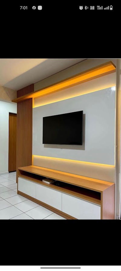 Interior 4